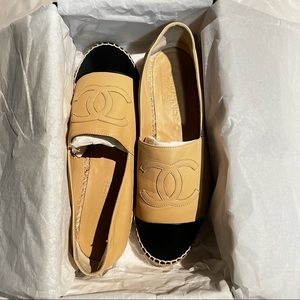 Chanel Espadrilles (black and beige) - size 39
